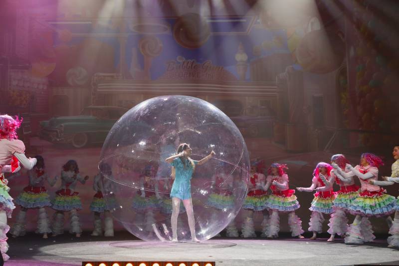 UNE TROUPE PROFESSIONNELLE D’EXCEPTION POUR  CHARLIE ET LA CHOCOLATERIE, UN NOËL GOURMAND DANS LE SUD DE LA FRANCE