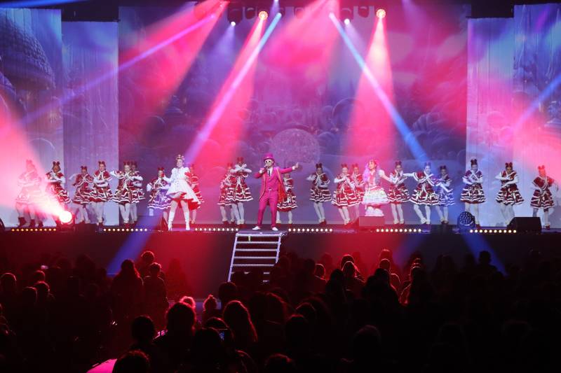 CHARLIE ET LA CHOCOLATERIE, UN NOËL GOURMAND  UNE TROUPE PROFESSIONNELLE ACCUEILLIE AU PALAIS DES CONGRÈS MARSEILLE CHANOT